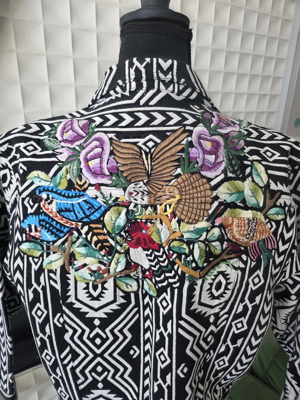 Free People New Romantics Native Whisper Cropped Jacket, Tribal Embroidered - Picture 10 of 11